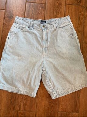 Vintage structure Classic Light Wash Denim Men’s Shorts 10” / men’s 34